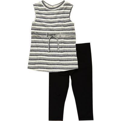 Mini girls black stripe top leggings outfit